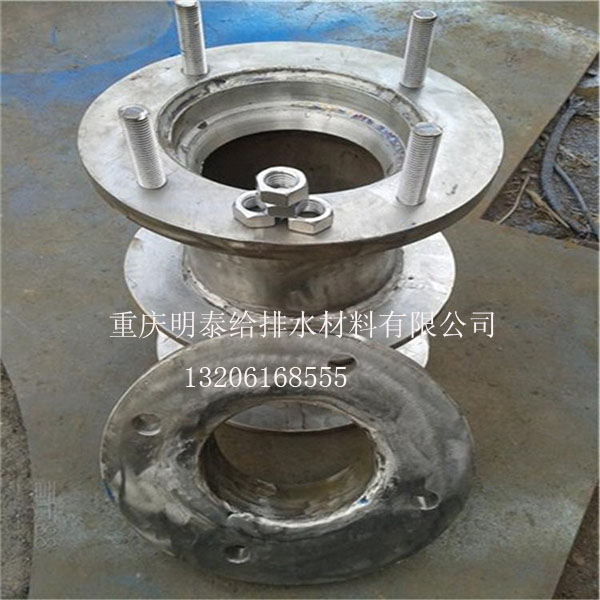 防水套管的填充工程實(shí)際中常常發(fā)生套管堵塞的問(wèn)題 防水套管的填充工程實(shí)際中常常發(fā)生套管堵塞的問(wèn)題